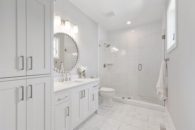 20395 Park Pl, House other with 5 bedrooms, 5 bathrooms and null parking in Excelsior MN | Image 26