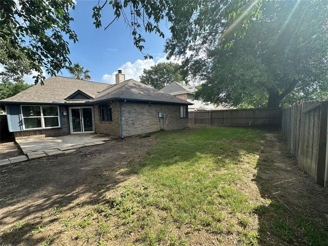 8730 Pines Place Dr, House other with 3 bedrooms, 2 bathrooms and 2 parking in Humble TX | Image 17