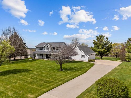 W8078 Hillcrest Court, Greenville, WI, 54944 | Card Image