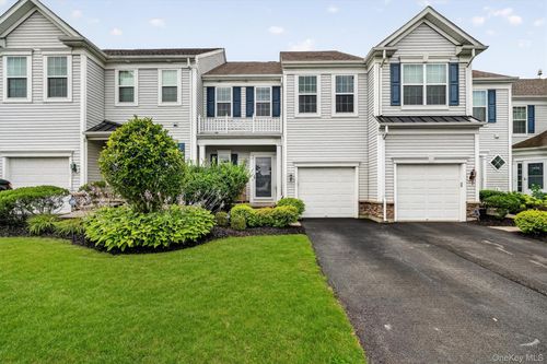 1404-12 Brighton Dr, Newburgh, NY, 12550-7461 | Card Image