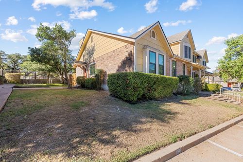 39-11901 Swearingen Dr, Austin, TX, 78758-2253 | Card Image