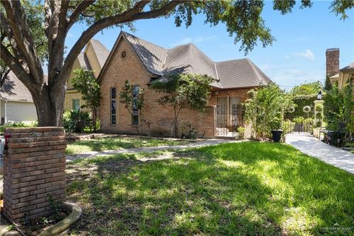 217 W Pineridge Ln, Mcallen, TX, 78503-3132 | Card Image