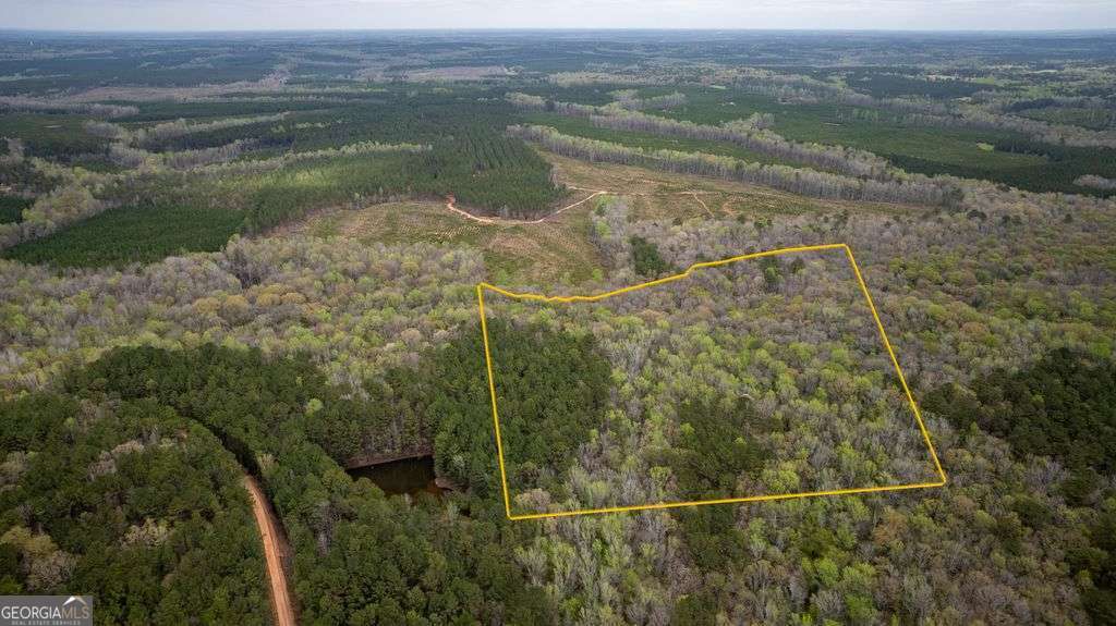 Land in Greenville