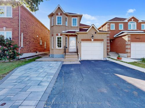 23 Arthurs Cres, Brampton, ON, L6Y4Y2 | Card Image