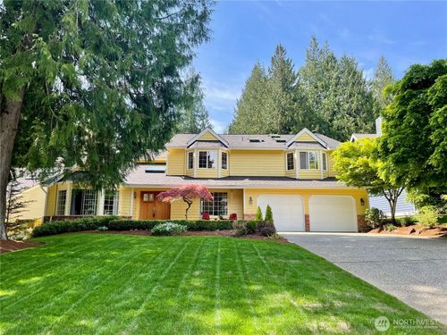 2837 220th Pl Ne, Sammamish, WA, 98074-6417 | Card Image