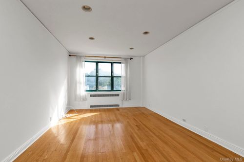 apt-6e-34 79th St, Jackson Heights, NY, 11372-2619 | Card Image