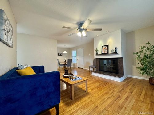 962 S Holly St, Denver, CO, 80246-2306 | Card Image