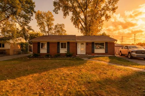42107 Lincoln St, Van Buren Township, MI, 48111-3434 | Card Image