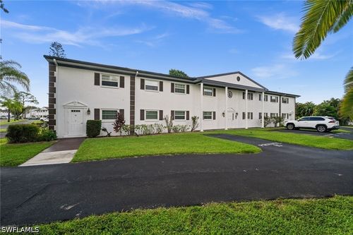 3-7001 New Post Dr, NORTH FORT MYERS, FL, 33917-3440 | Card Image
