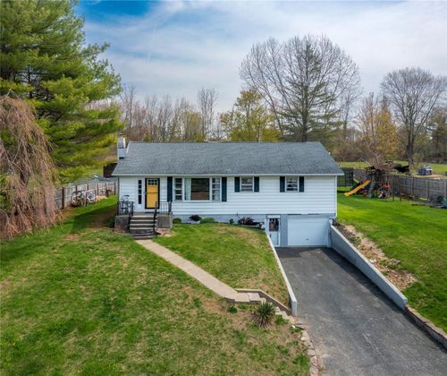 41 Hillside Ave, Wingdale, NY, 12594-1461 | Card Image