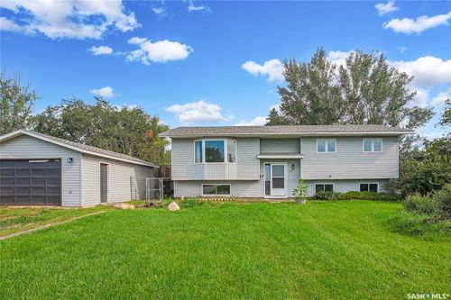 413 1st St, Dalmeny, SK, S0K2T2 | Card Image