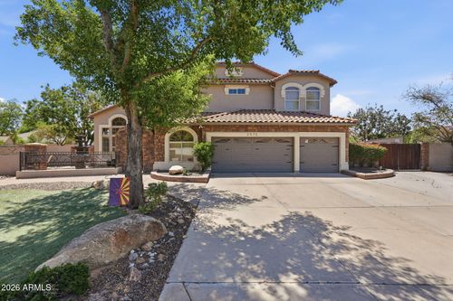 2575 E Drake St, Gilbert, AZ, 85234-1118 | Card Image