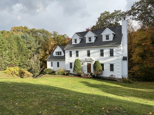 3 Olde Meetinghouse Rd, Westborough, MA, 01581-3126 | Card Image