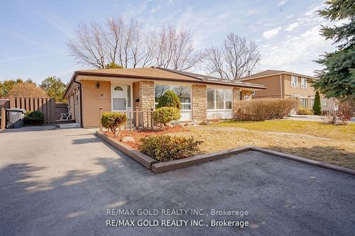 41 Danesbury Cres, Brampton, ON, L6T1T2 | Card Image