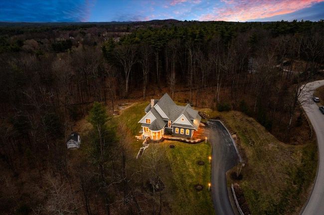 7 Lovejoy Ln, House other with 5 bedrooms, 5 bathrooms and null parking in Hollis NH | Image 58