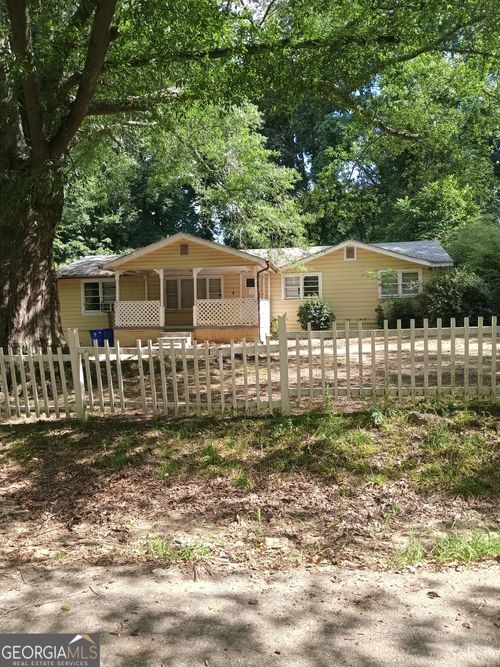 5135 Hilltop Dr, Union city, GA, 30291-1121 | Card Image