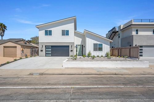 2861 Burgener, San Diego, CA, 92110 | Card Image
