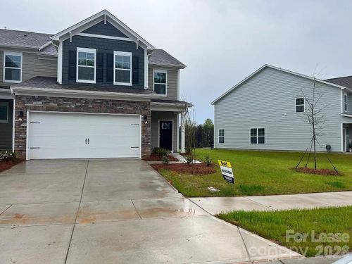7899 Iron Rd, Sherrills Ford, NC, 28673-8228 | Card Image