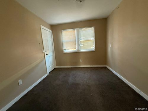 4700 Chatsworth St, Detroit, MI, 48224-3480 | Card Image