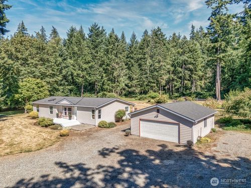 13808 Sw 216th St, Vashon, WA, 98070-6322 | Card Image