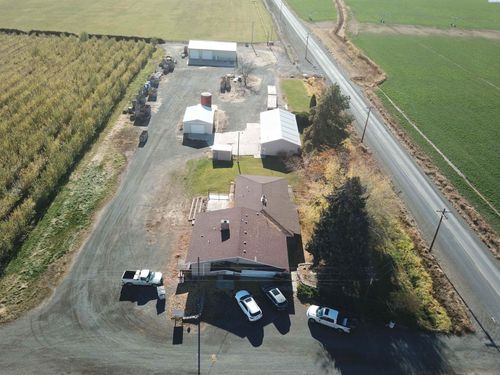 1601 Lateral B Road, Wapato, WA, 98951-0000 | Card Image