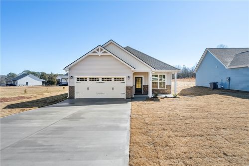 112 Oak Grove Rd, Central, SC, 29630-8991 | Card Image