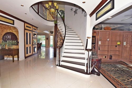 259 Altessa Blvd, Huntingtn Sta, NY, 11747-5234 | Card Image