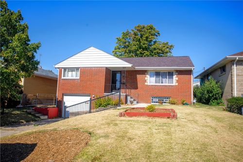1926 Berkwood Dr, Pittsburgh, PA, 15243-1518 | Card Image