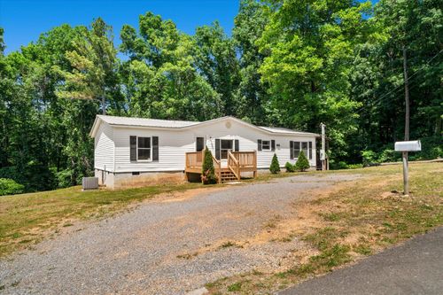 2815 Lyle Ln, Dalton, GA, 30721-6378 | Card Image