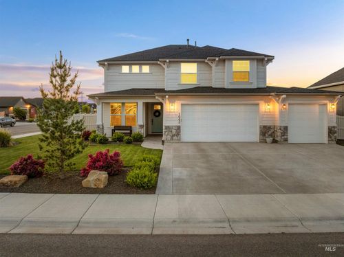 1642 Banff St, Middleton, ID, 83644-4402 | Card Image