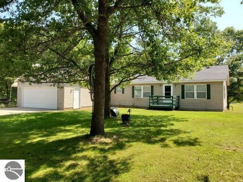4153 S M 76, West Branch, MI, 48661-8716 | Card Image