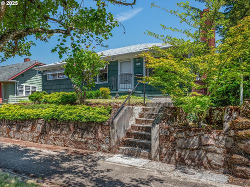 3134 Ne 62nd Ave, Portland, OR, 97213 | Card Image