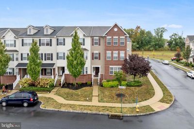 M96 - 3002 Goshen Drive, Townhouse with 3 bedrooms, 2 bathrooms and null parking in PENNSBURG PA | Image 2