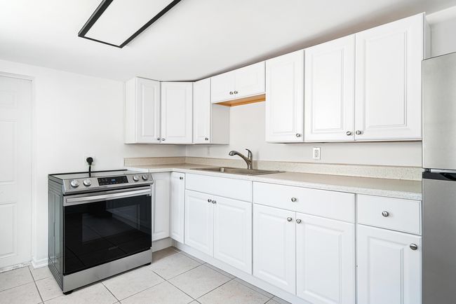 813 Avon Rd, House other with 4 bedrooms, 2 bathrooms and null parking in West Palm Beach FL | Image 33