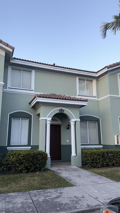 261-1433 Se 24th Ct, Homestead, FL, 33035-2457 | Card Image