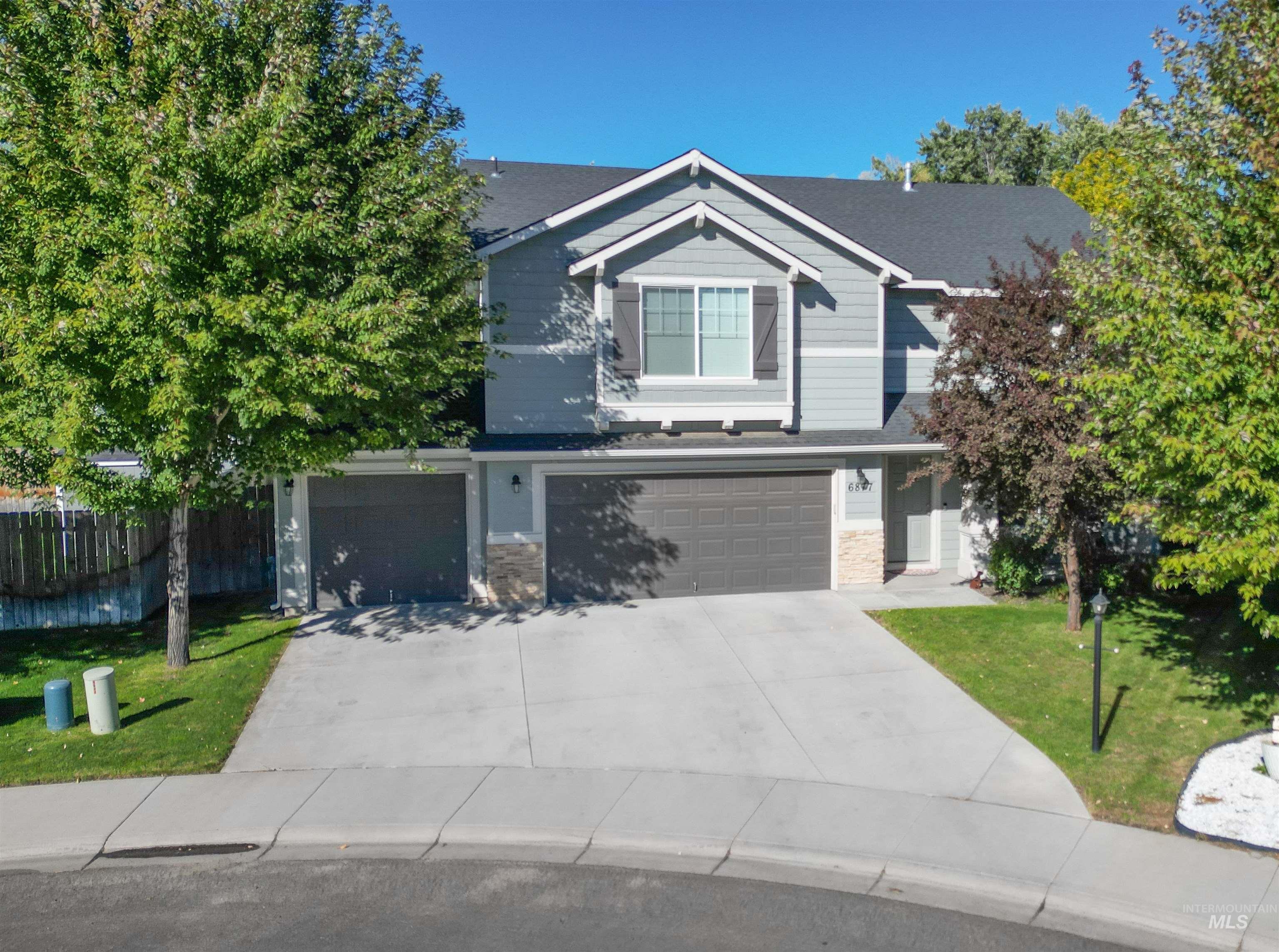Cheshire Ave, Boise, ID 83709