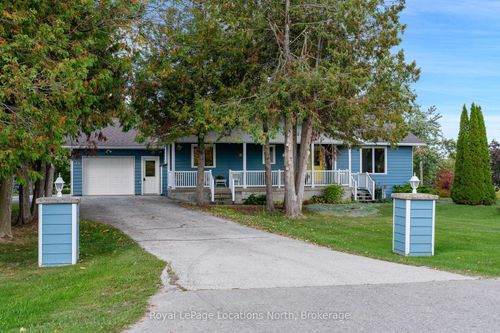 14 Sydenham Trail W, Duntroon, ON, L0M1H0 | Card Image