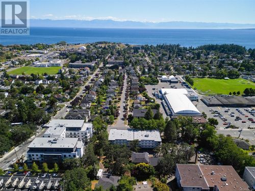 307-1124 Esquimalt Rd, Esquimalt, BC, V9A3N4 | Card Image