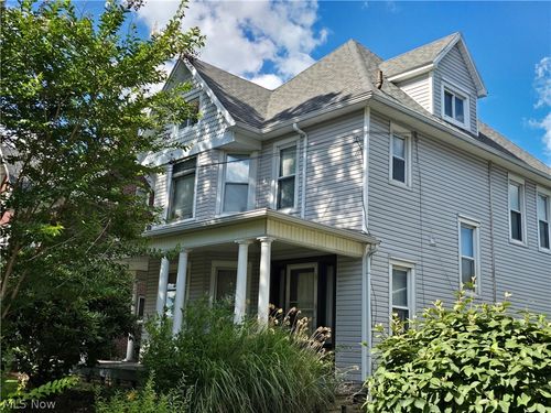 407 Williams Ave, Williamstown, WV, 26187-1245 | Card Image