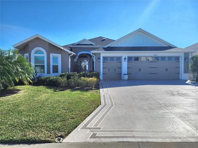 6225 Danielson Loop, House other with 3 bedrooms, 2 bathrooms and null parking in The Villages FL | Image 1