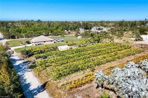 4442 Courtney Rd, Saint James City, FL, 33956-2915 | Card Image