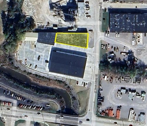 front-45 N Broadview Street, Cape Girardeau, MO, 63701 | Card Image