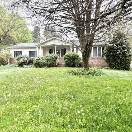 10407 Nancy Dr, Meadville, PA, 16335-6329 | Card Image
