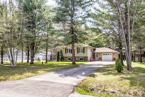 4035 Canal Rd, Washago, ON, L0K2B0 | Card Image