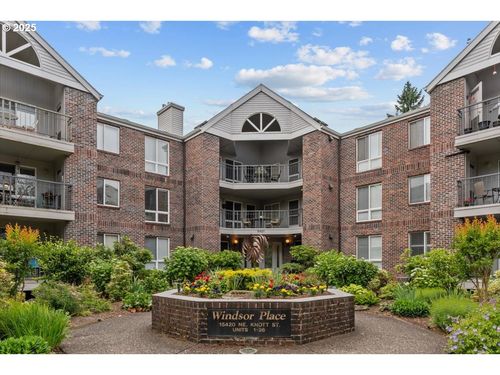 2-15420 Ne Knott St, Portland, OR, 97230-8291 | Card Image