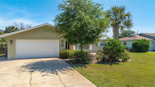 40 Cunningham Dr, NEW SMYRNA BEACH, FL, 32168-5906 | Card Image