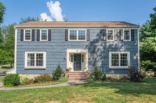 20 Larch Dr, Chester, NJ, 07930-2606 | Card Image