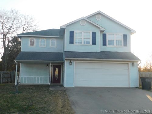 601 Meadowlark Ln, Warner, OK, 74469-8501 | Card Image