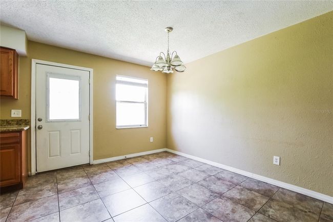 35919 Goose Creek Rd, House other with 4 bedrooms, 3 bathrooms and null parking in Leesburg FL | Image 4