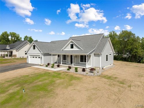102 Stone Brooke Dr, Marcy, NY, 13403-2632 | Card Image